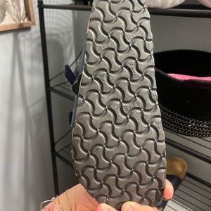 Size 39 (Royal Blue) BIRKS! GREAT condition!!